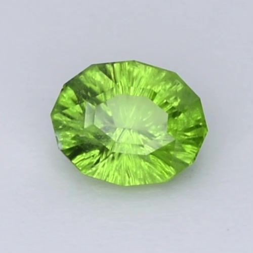 PERIDOT FANCY 7.54ct GREEN yellowish green SI PAKISTAN NONE