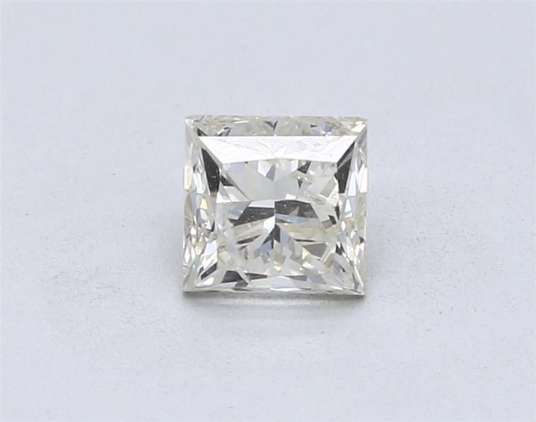 Prírodný diamant princess, SI2, L,... Prírodný diamant princess, SI2, L,...