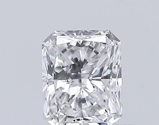 Prírodný diamant radiant,...