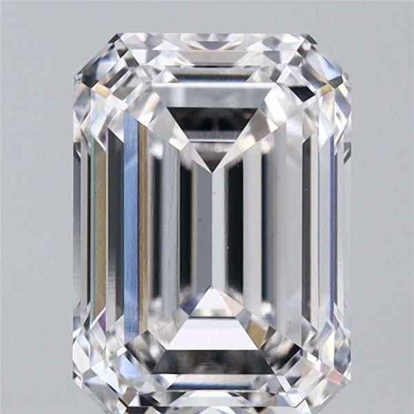 3.05-carat emerald diamond with E color, null cut, and VS1 clarity.