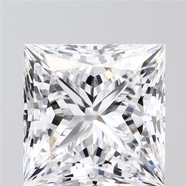 2.58-carat princess diamond with D color, null cut, and VVS2 clarity.