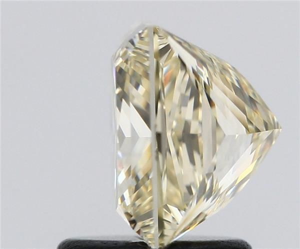 Prírodný diamant princess,...