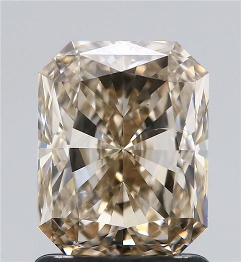 Prírodný diamant radiant,...