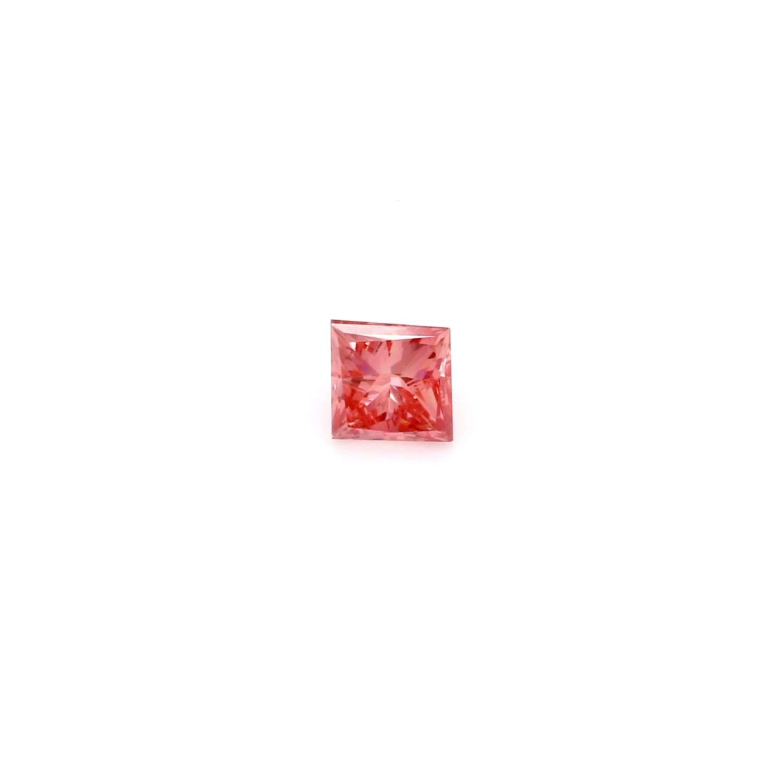 0.57 CT Fancy Deep Pink PRINCESS