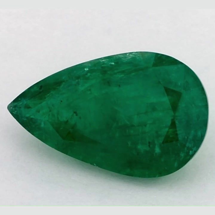 4.88 ct Emerald