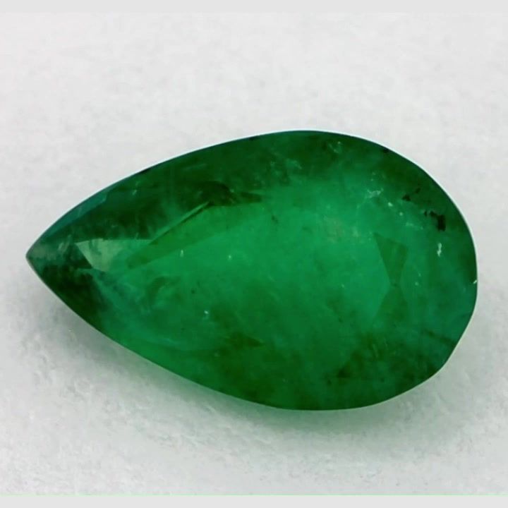 0.95 ct Emerald