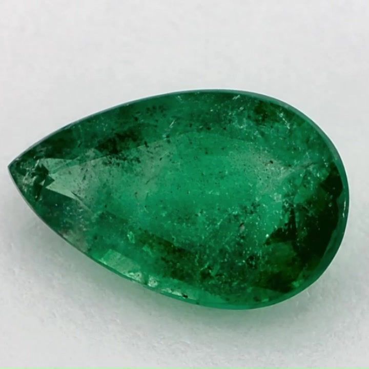 2.69 ct Emerald