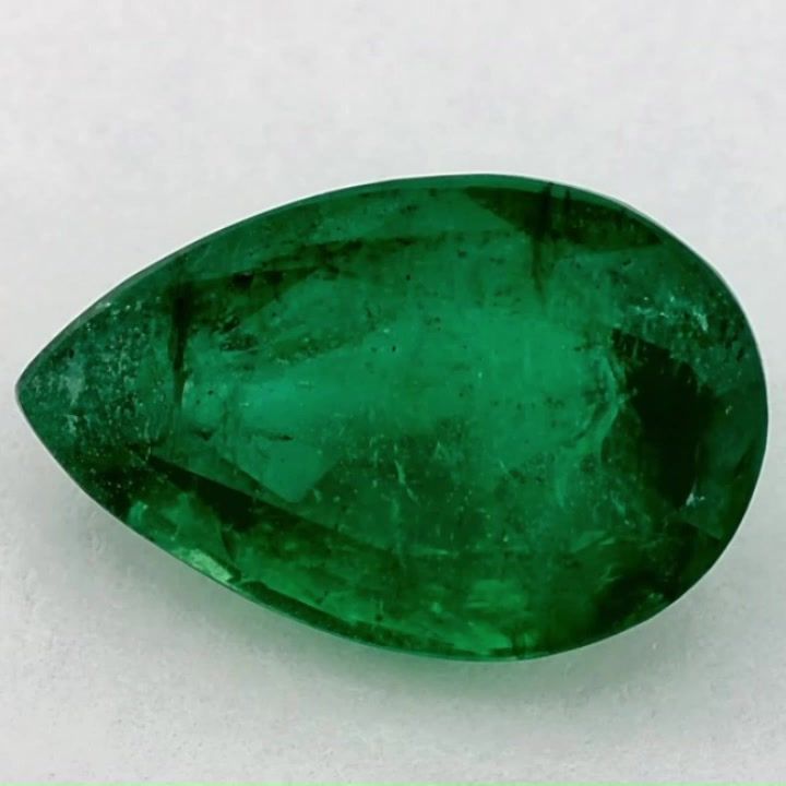 3.07 ct Emerald