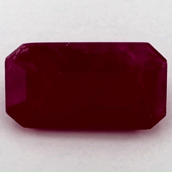 3.67 ct Ruby