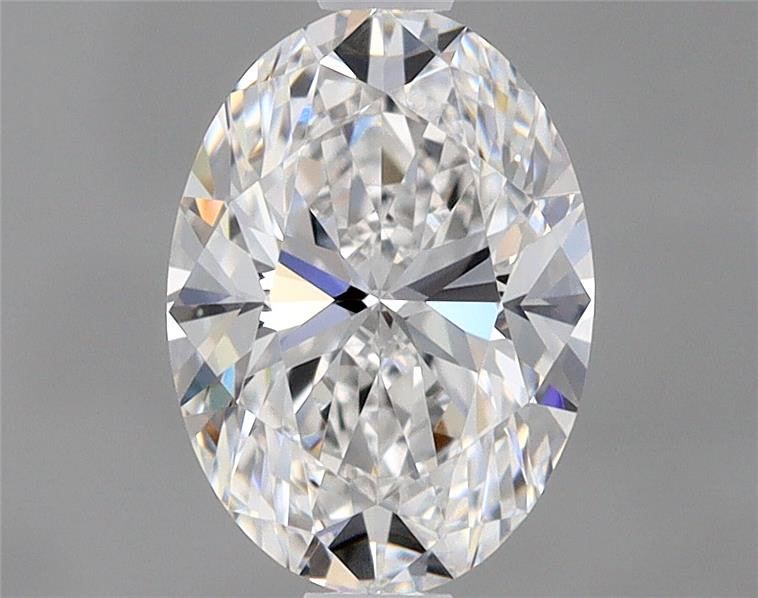 Prírodný diamant oval, VVS2, D,... Prírodný diamant oval, VVS2, D,...