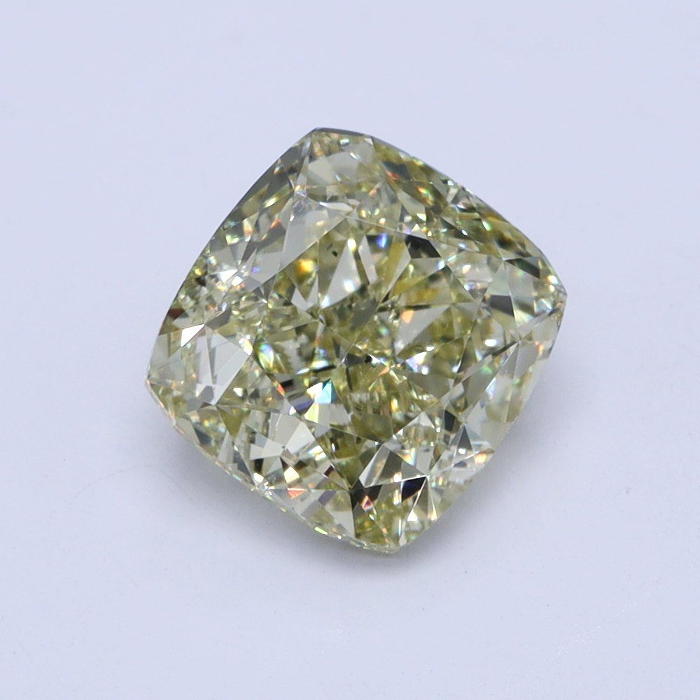 3.03-carat cushion diamond with null color, null cut, and SI1 clarity.