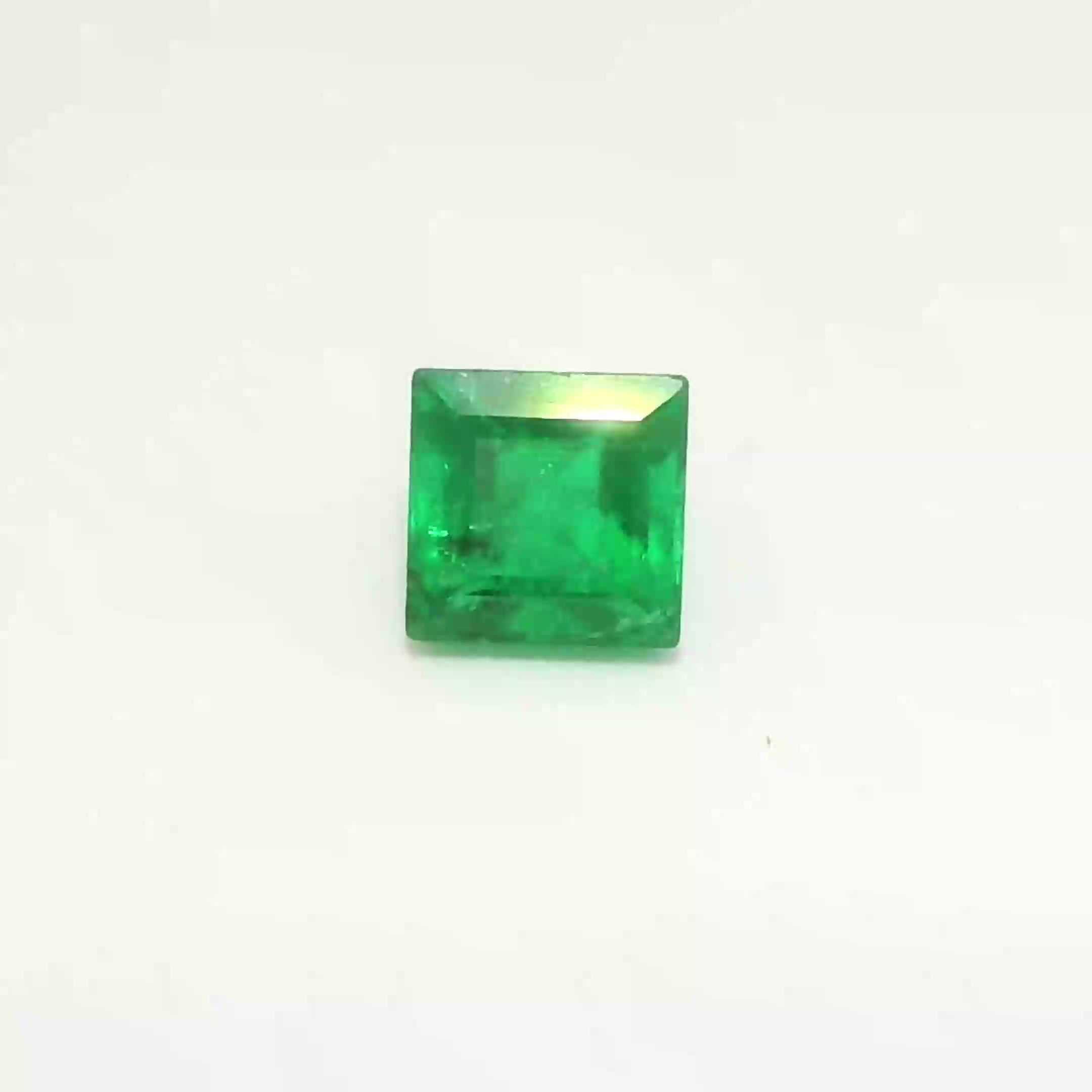 0.31 ct Emerald