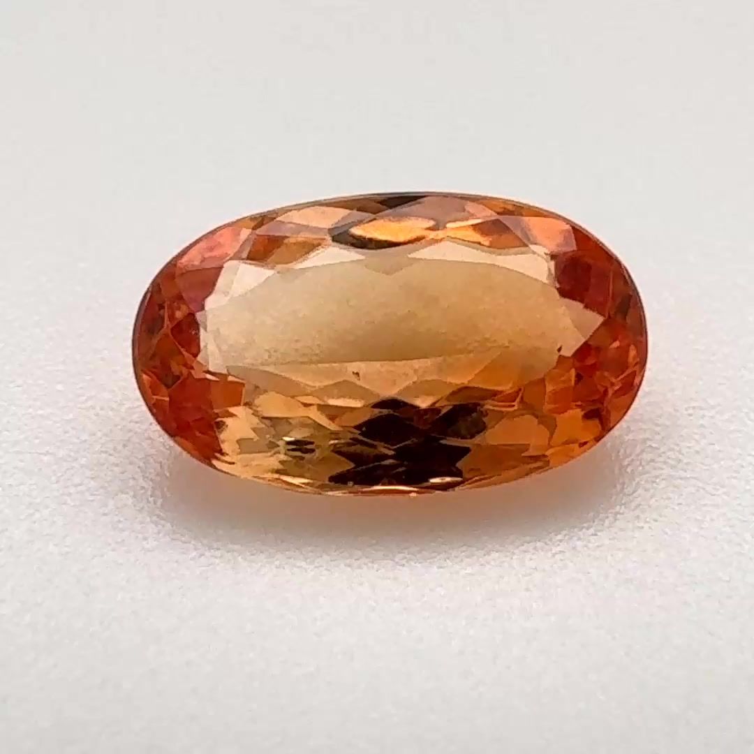 TOPAZ FACETED 1.945ct ORANGE Vivid Reddish Orange SI BRAZIL NONE