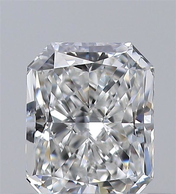 Prírodný diamant radiant,...