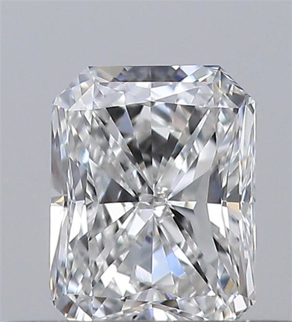 Prírodný diamant radiant, IF, F,... Prírodný diamant radiant, IF, F,...