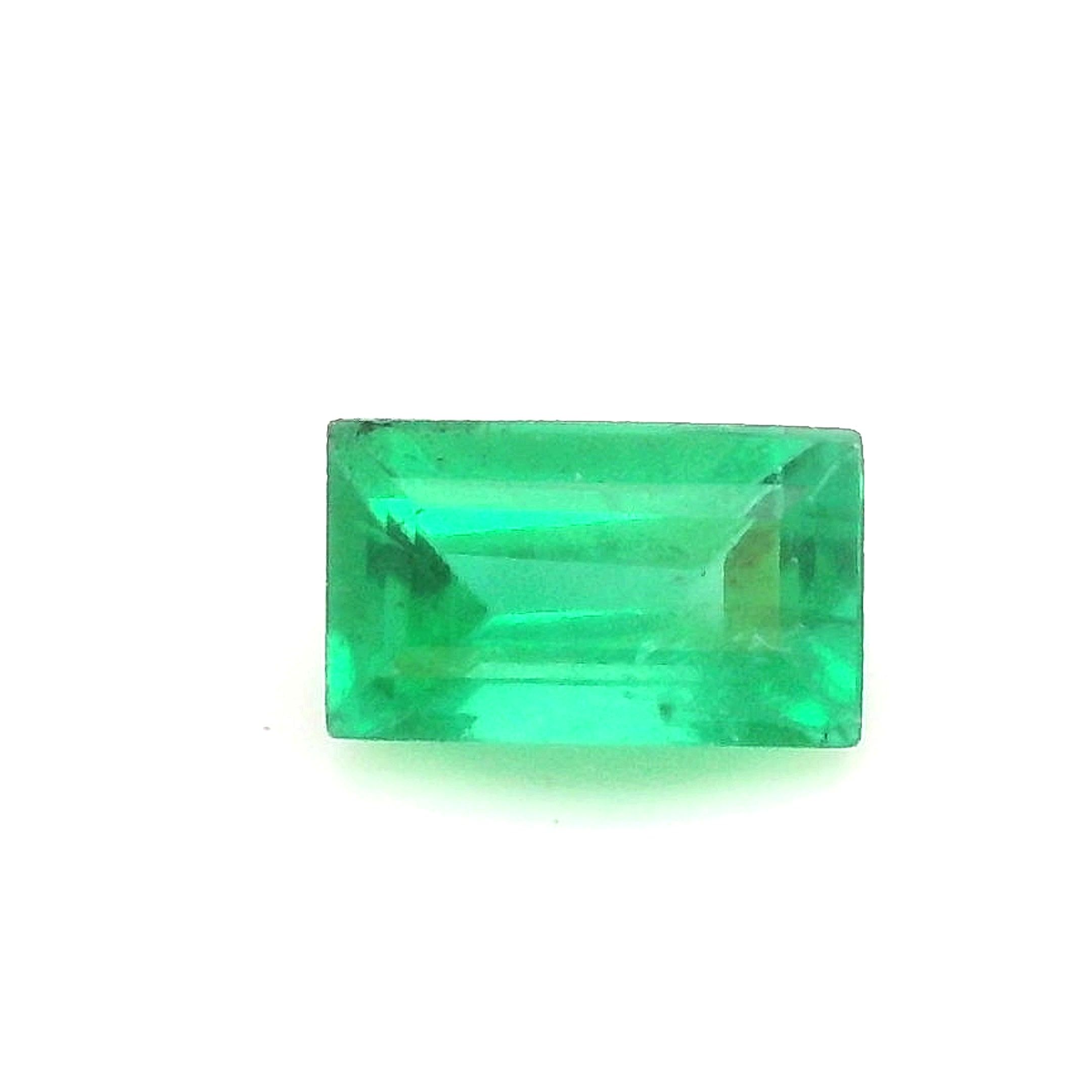 0.32 ct Emerald
