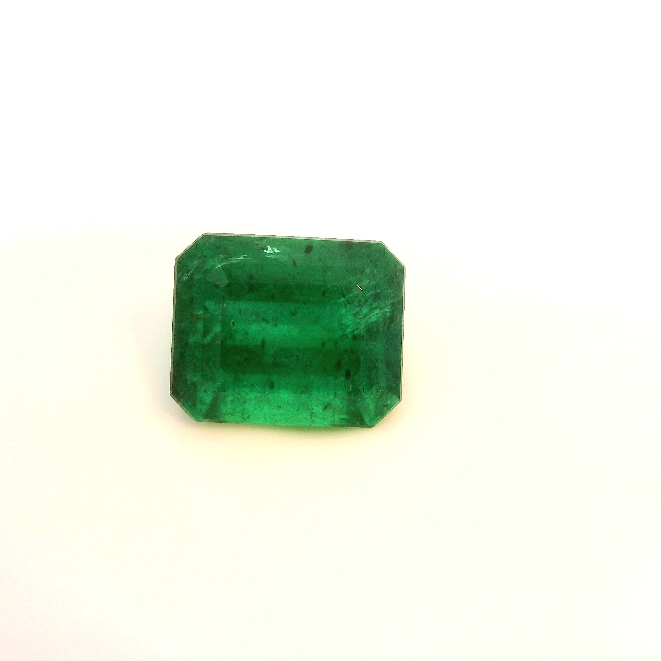 Szmaragd 2,25 ct, zielony, szlif szmaragdowy