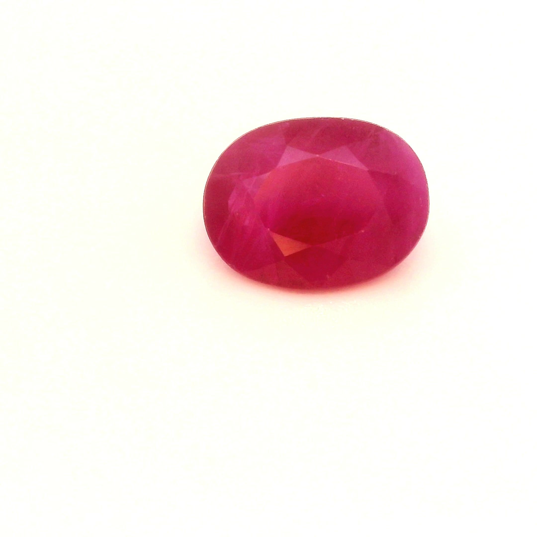 Rubin 1,31 ct, czerwony, szlif owalny