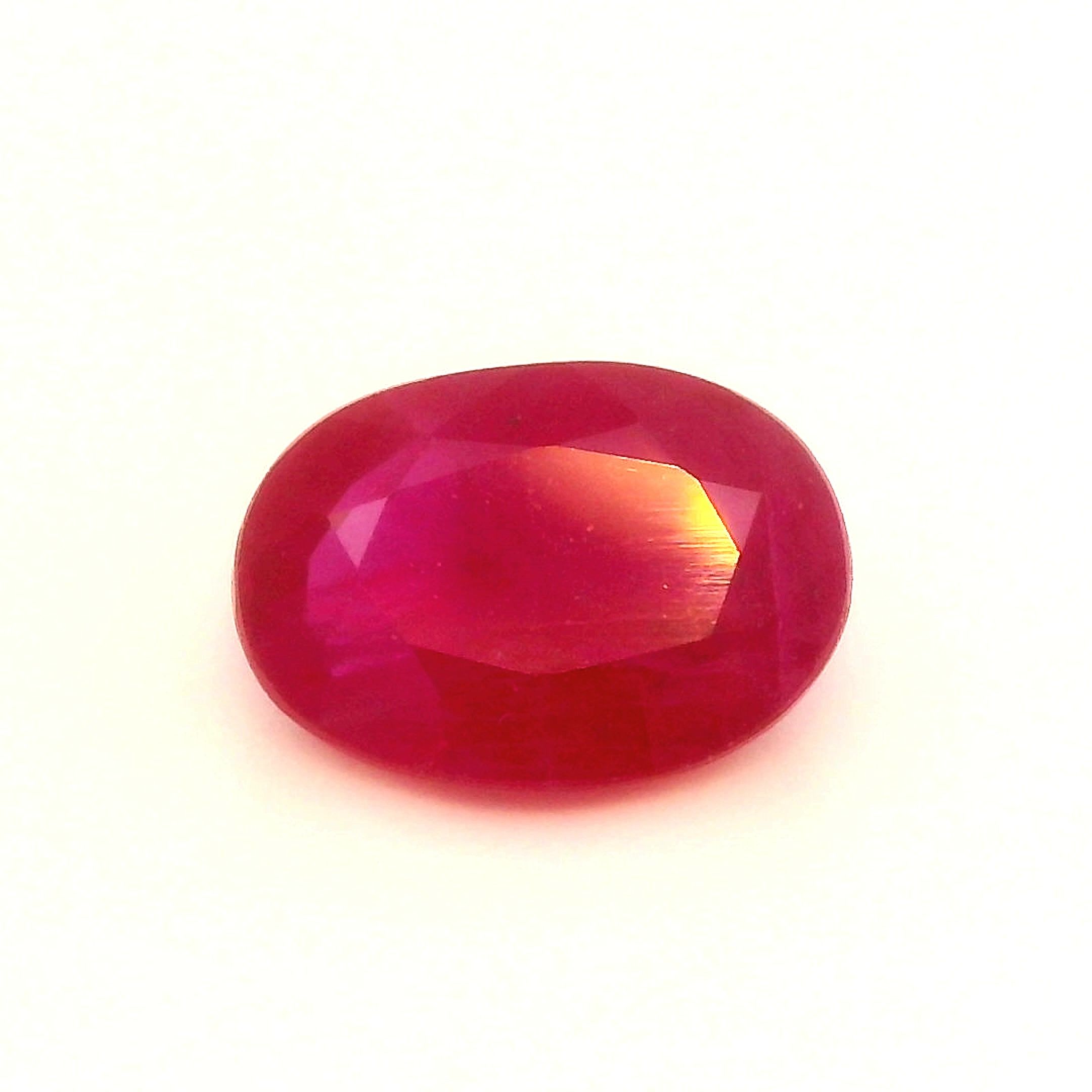 Rubin 1,11 ct, czerwony, szlif owalny