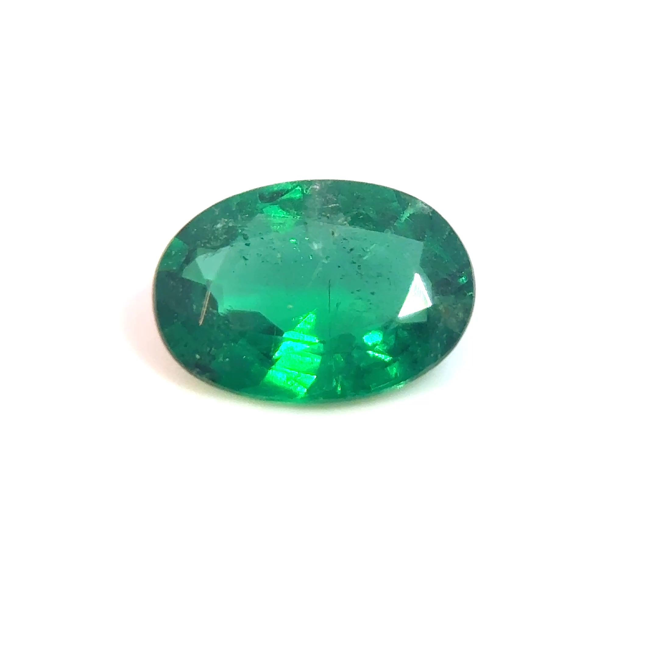 0.9 ct Oval emerald