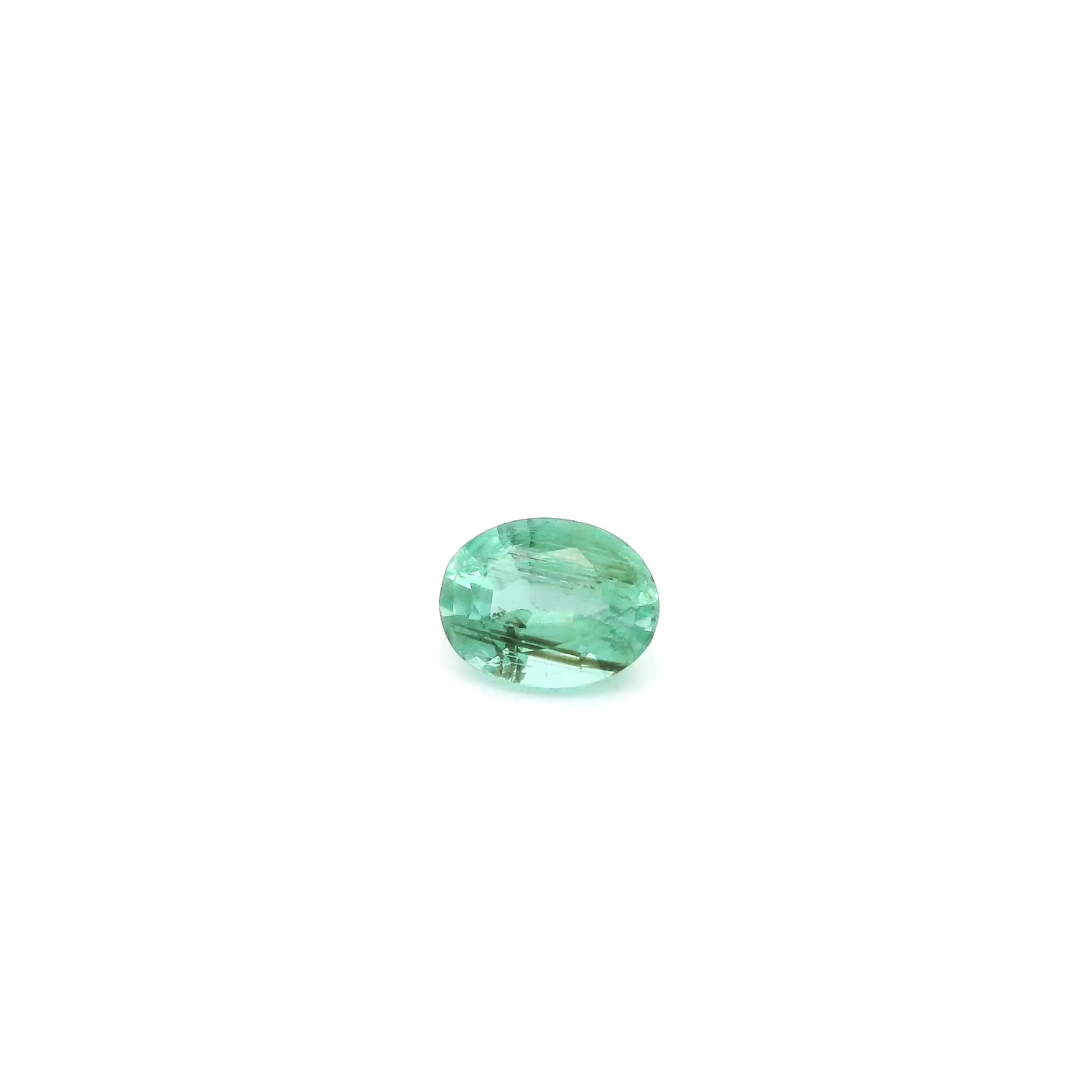 0.38ct - Green -  - Oval