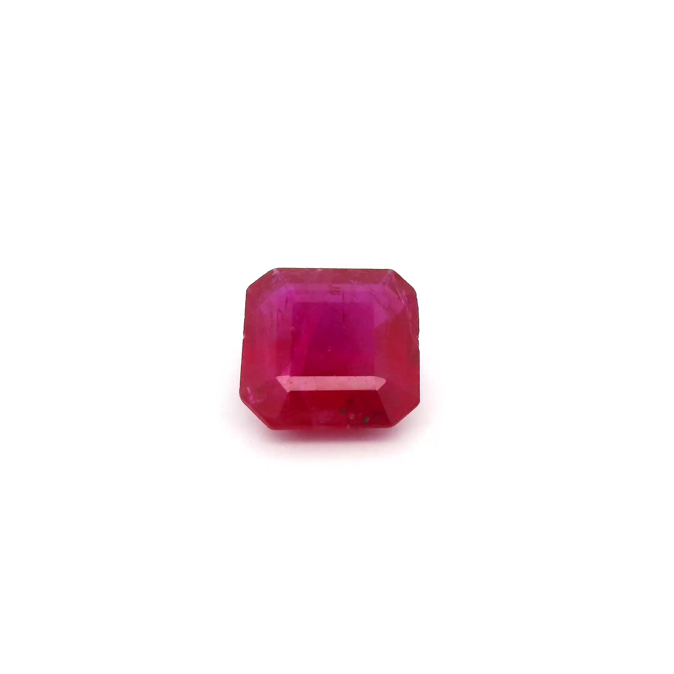 Rubin 1,37 ct, czerwony, szlif ośmiokątny