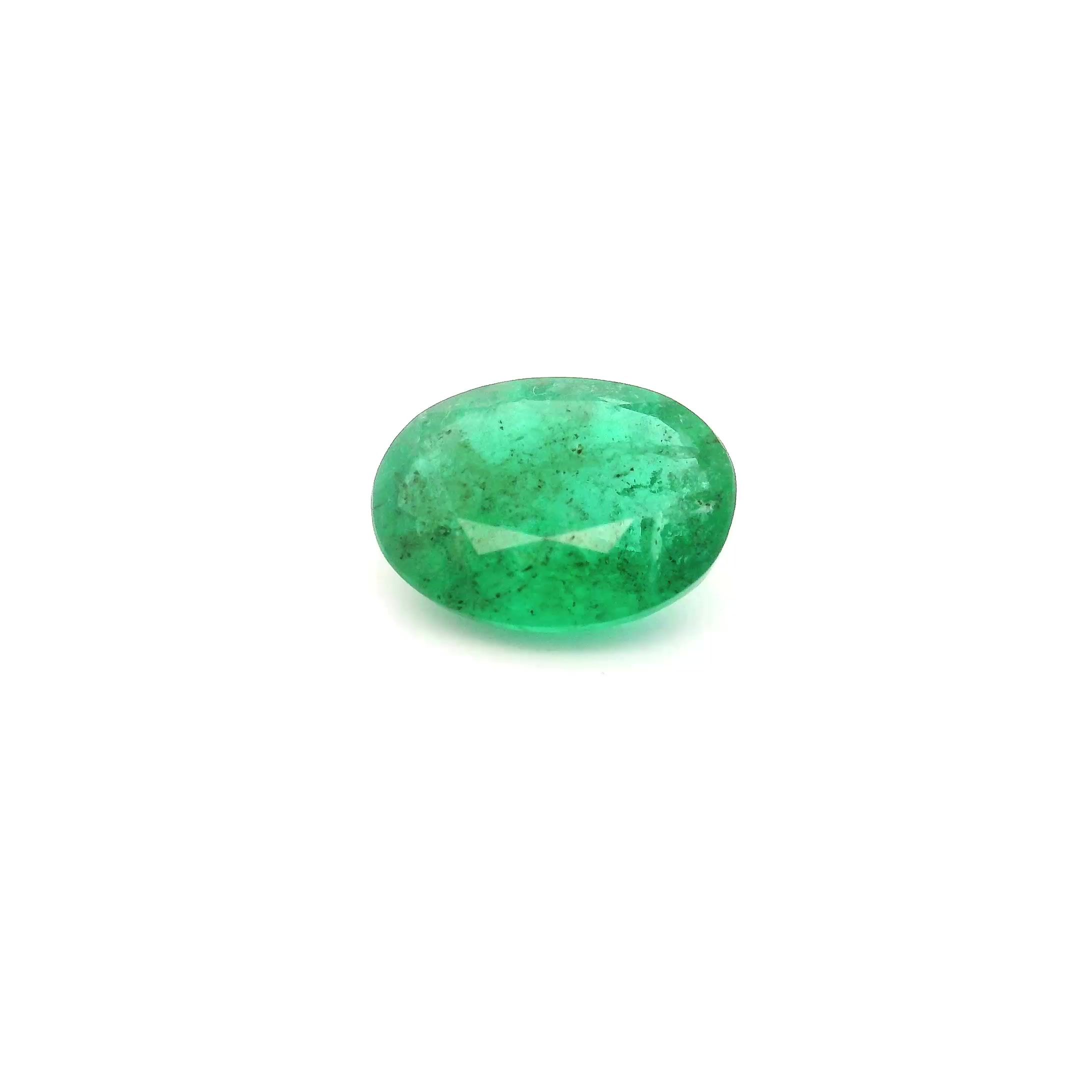 Szmaragd 1,30 ct, zielony, szlif owalny