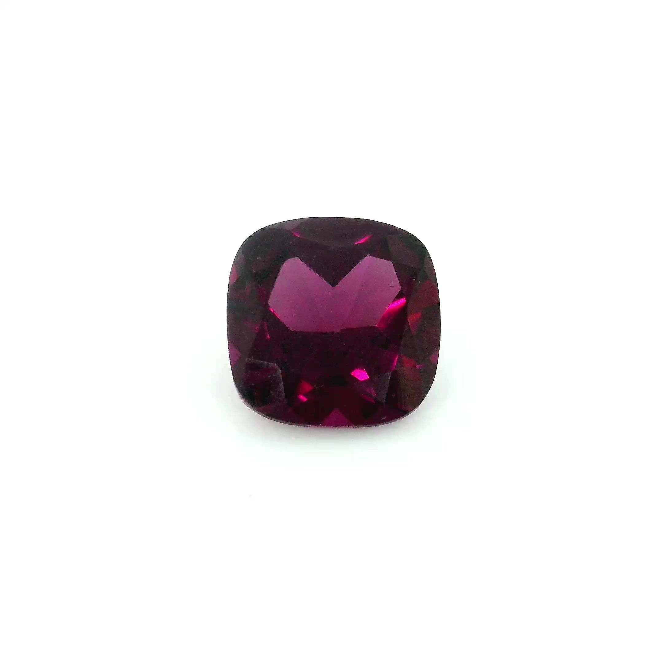Granat 2,54 ct, purpurowy, szlif cushion