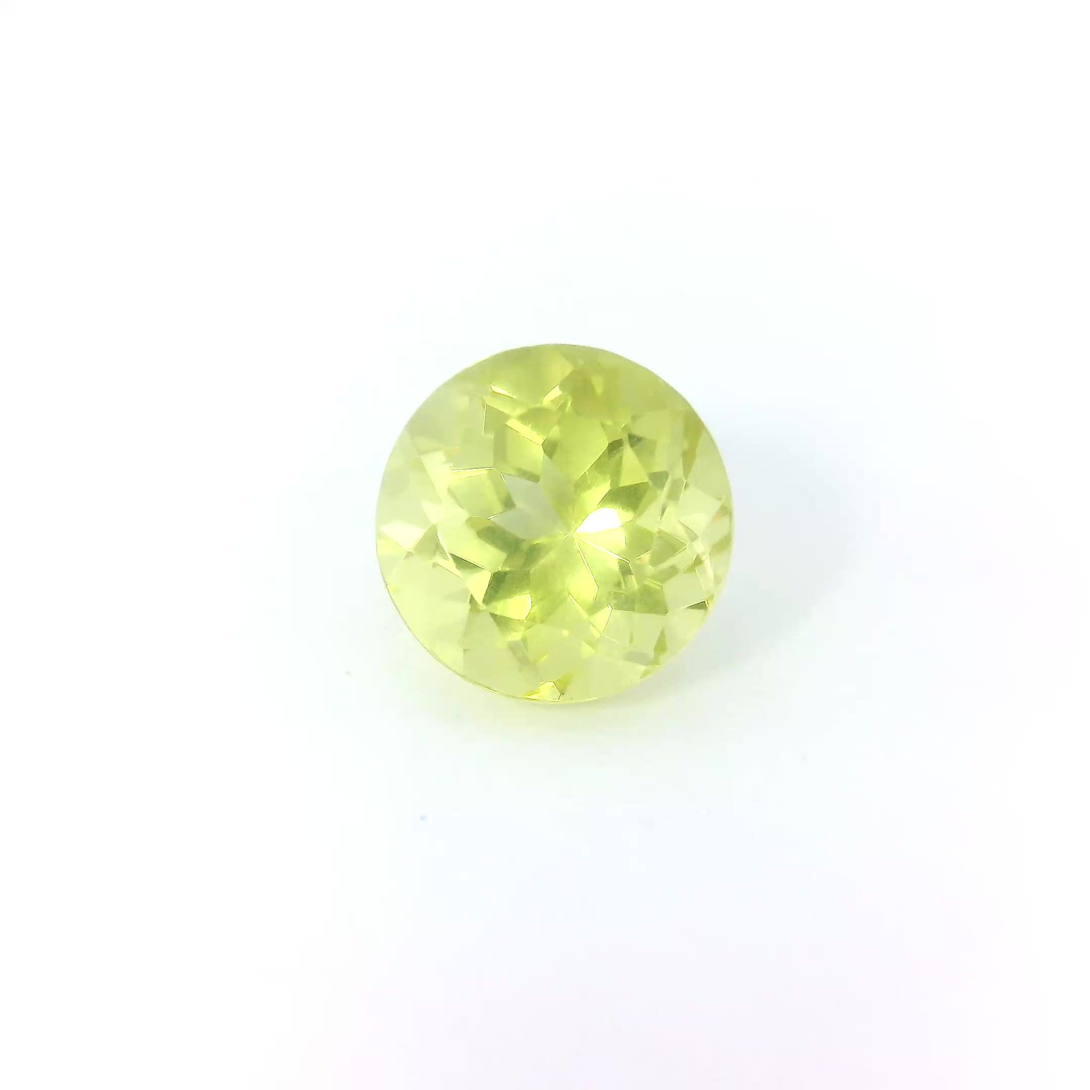 Apatyt 2,70 ct, żółty, szlif okrągły