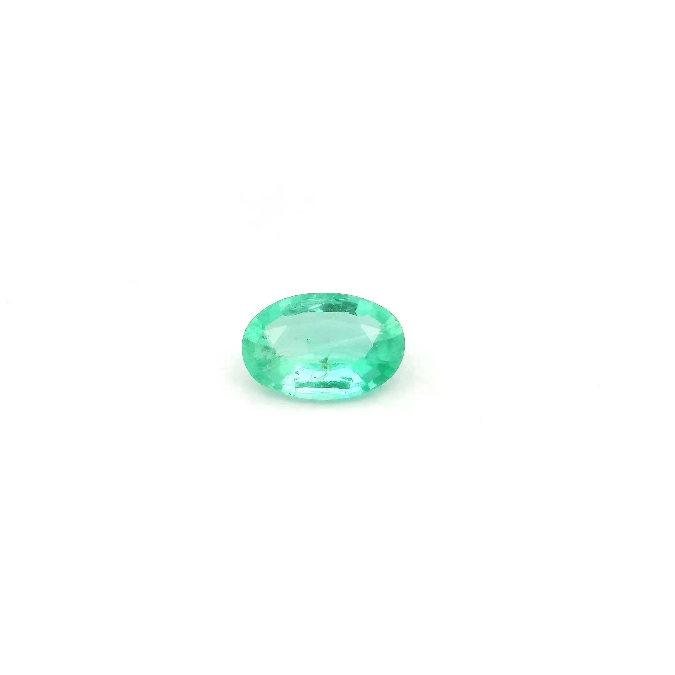 0.36ct - Green -  - Oval