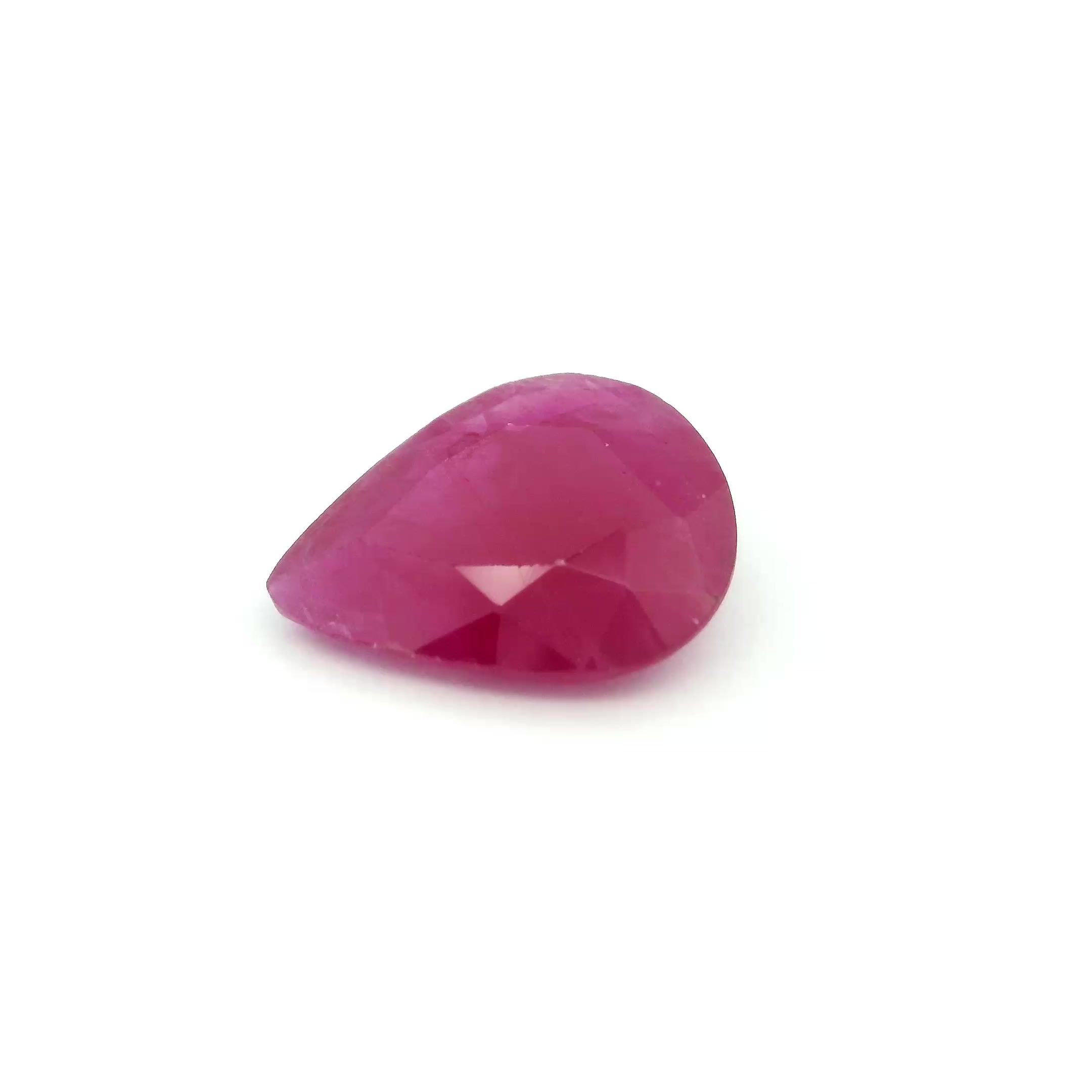 RUBY FACETED 2.86ct RED Intense MI KENYA HEATED