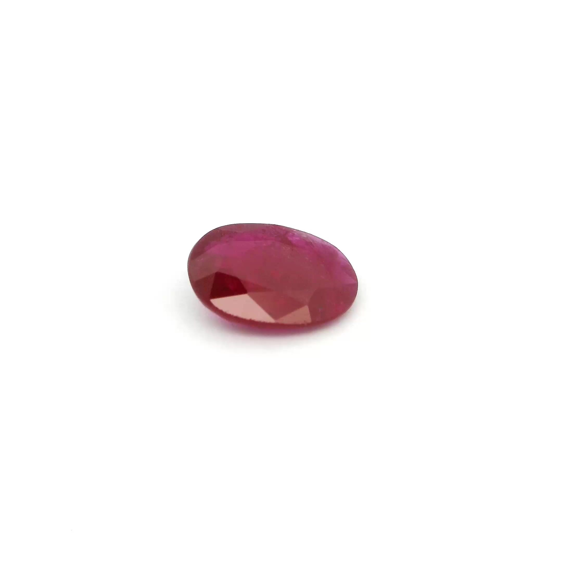Rubin 1,17 ct, czerwony, szlif owalny