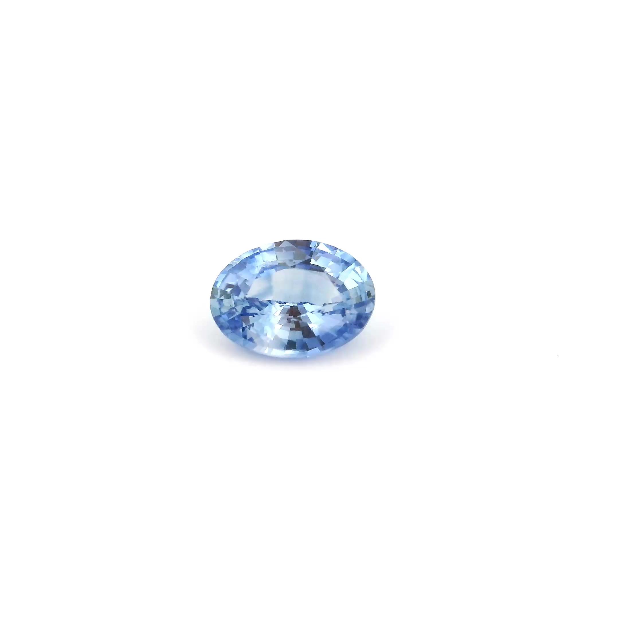 0.82 ct Oval sapphire