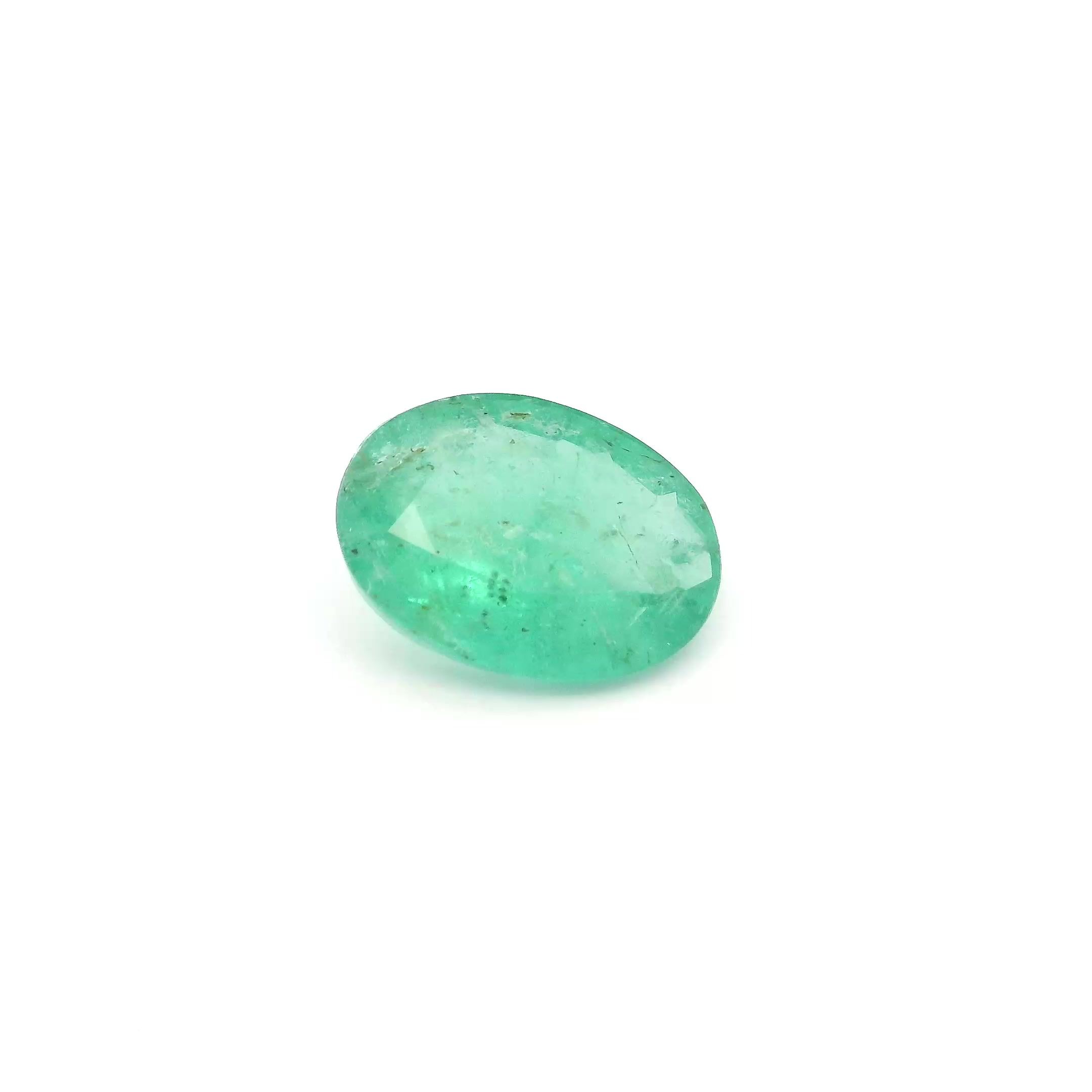 Szmaragd 1,53 ct, zielony, szlif owalny