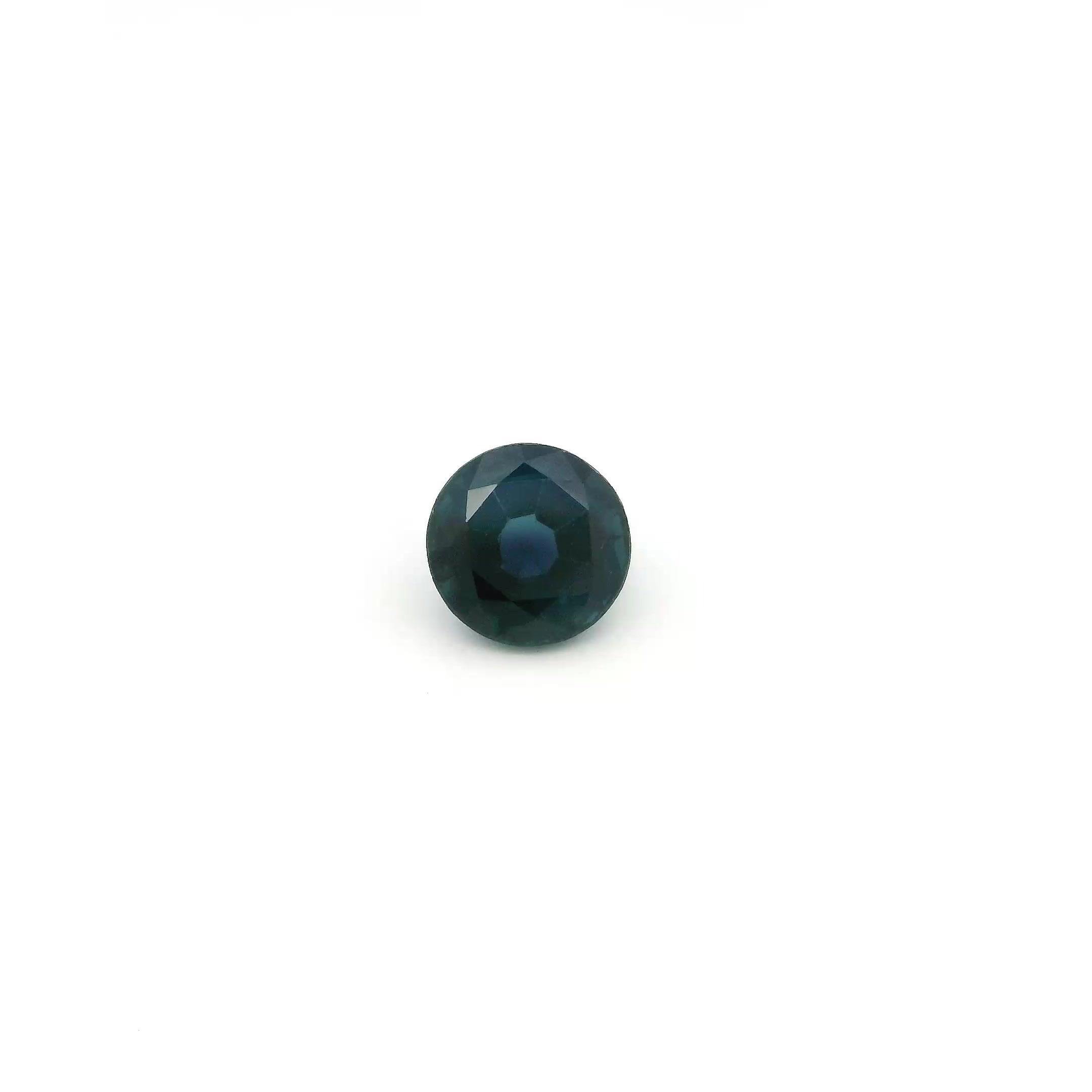 0.56 ct Sapphire
