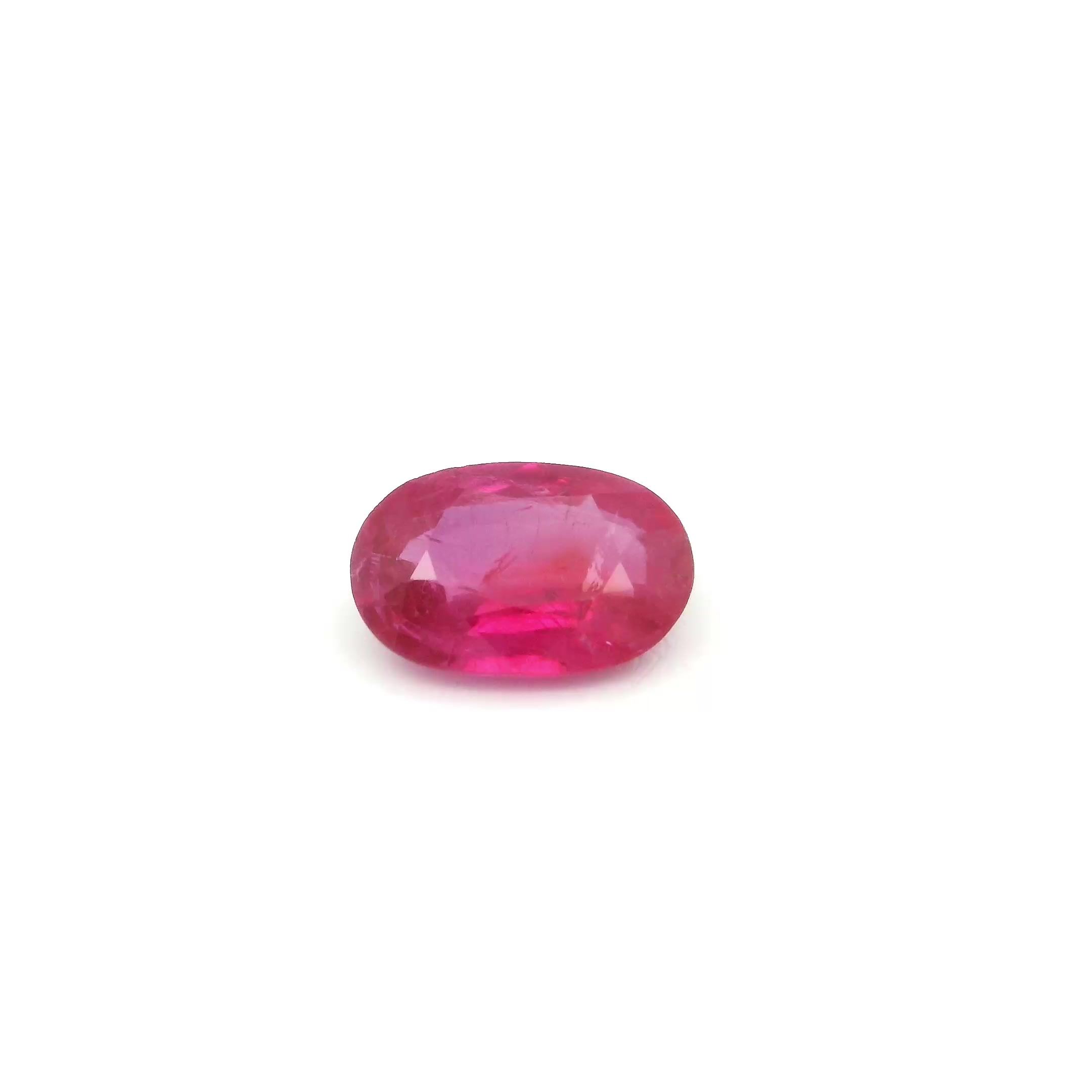 RUBY FACETED 1.35ct RED Medium Intense SI MOZAMBIQUE HEATED