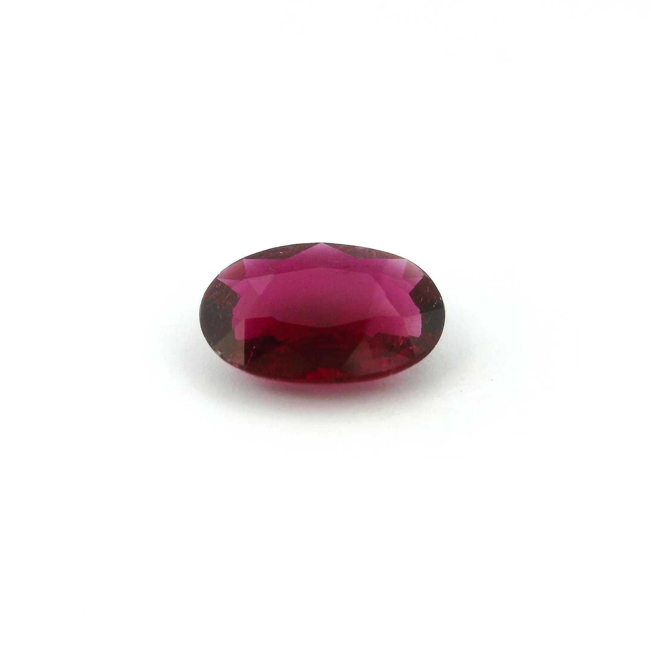 Turmalin 1,53 ct, różowy, szlif owalny