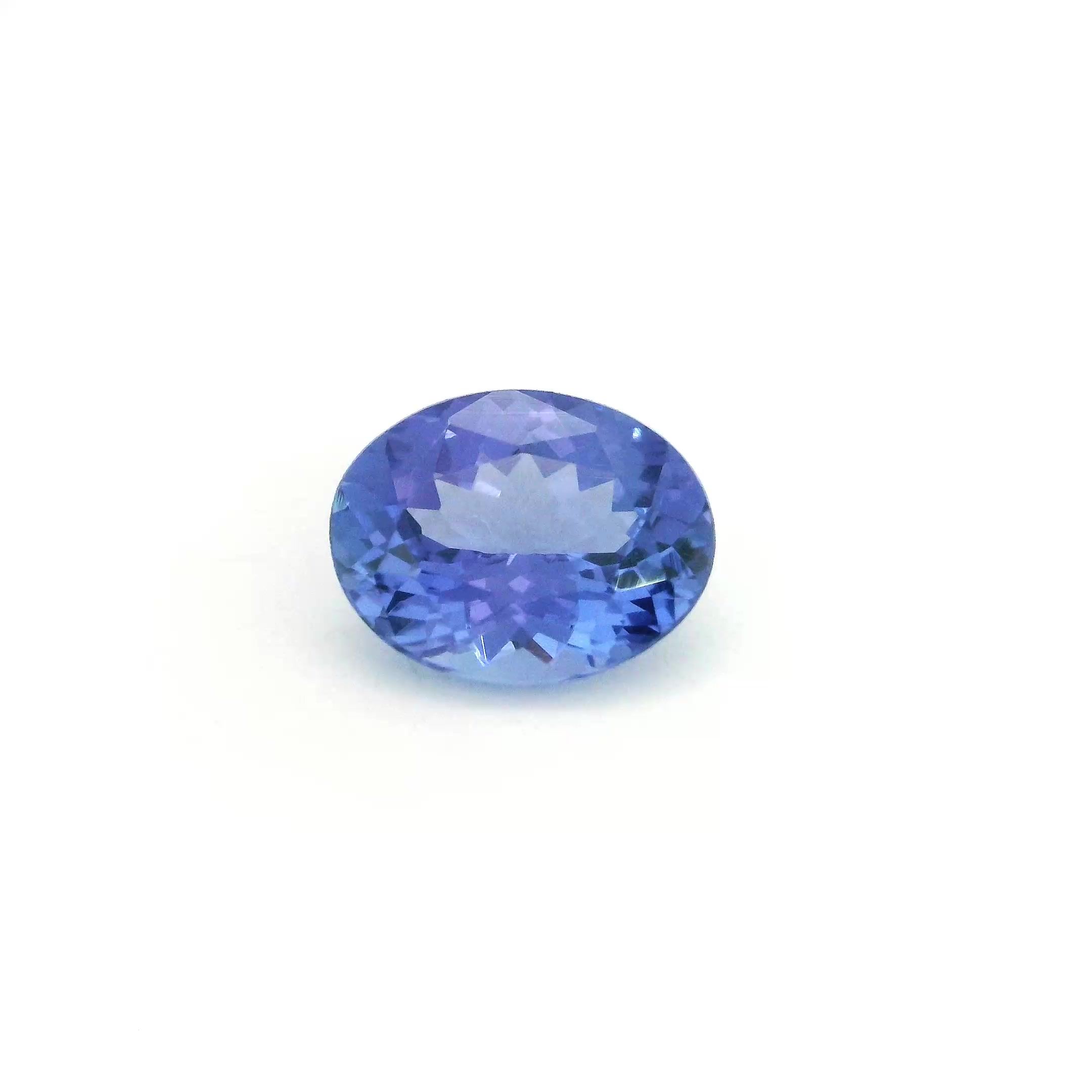 1.8 ct Oval tanzanite