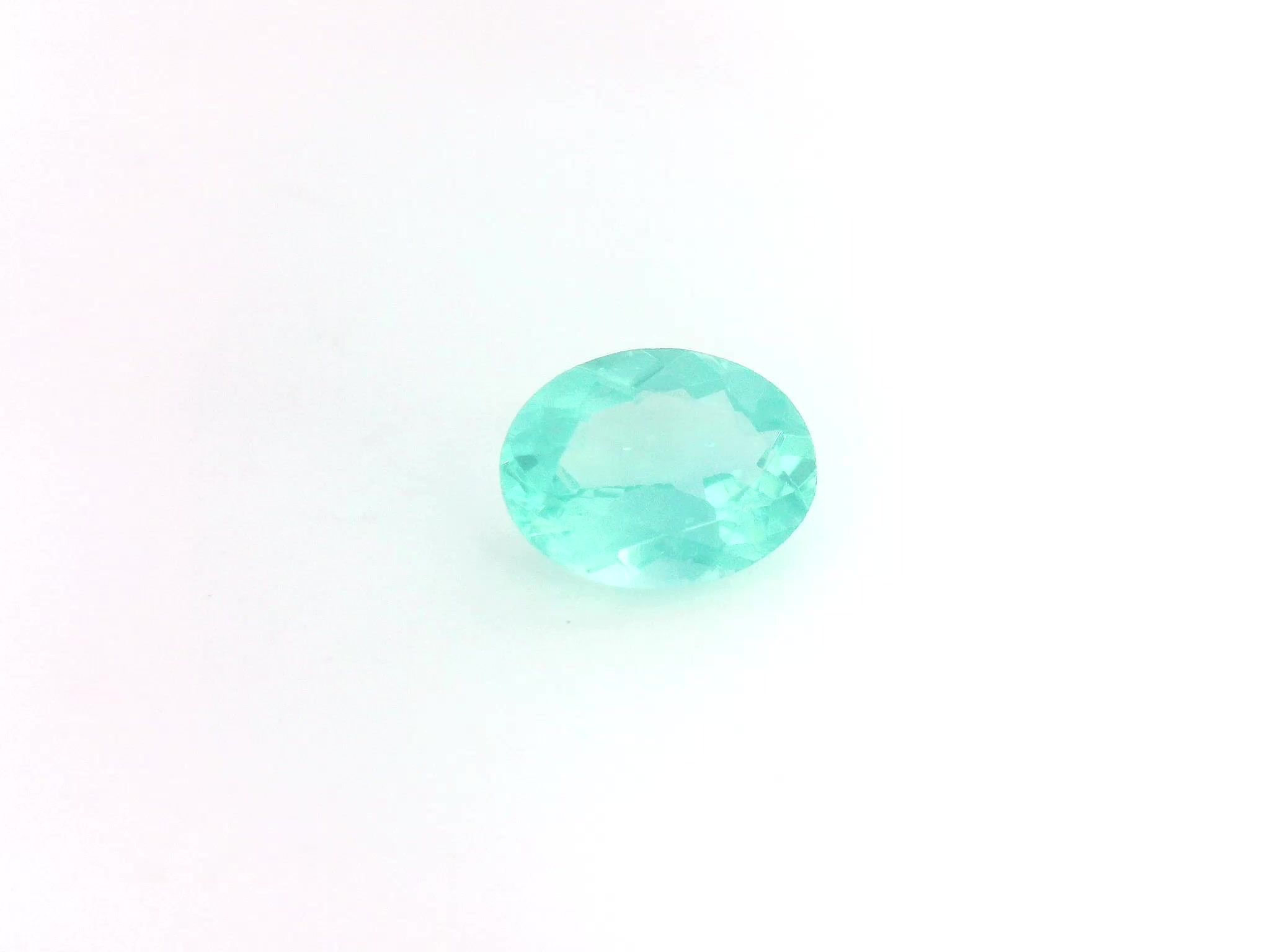 Apatyt 1,74 ct, niebieski, szlif owalny
