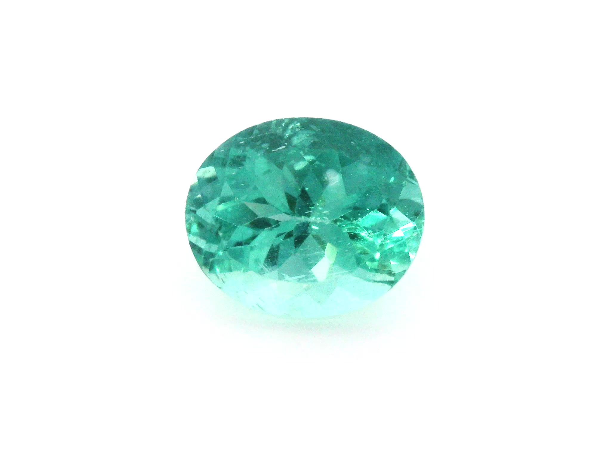 Apatyt 7,56 ct, niebieski, szlif owalny