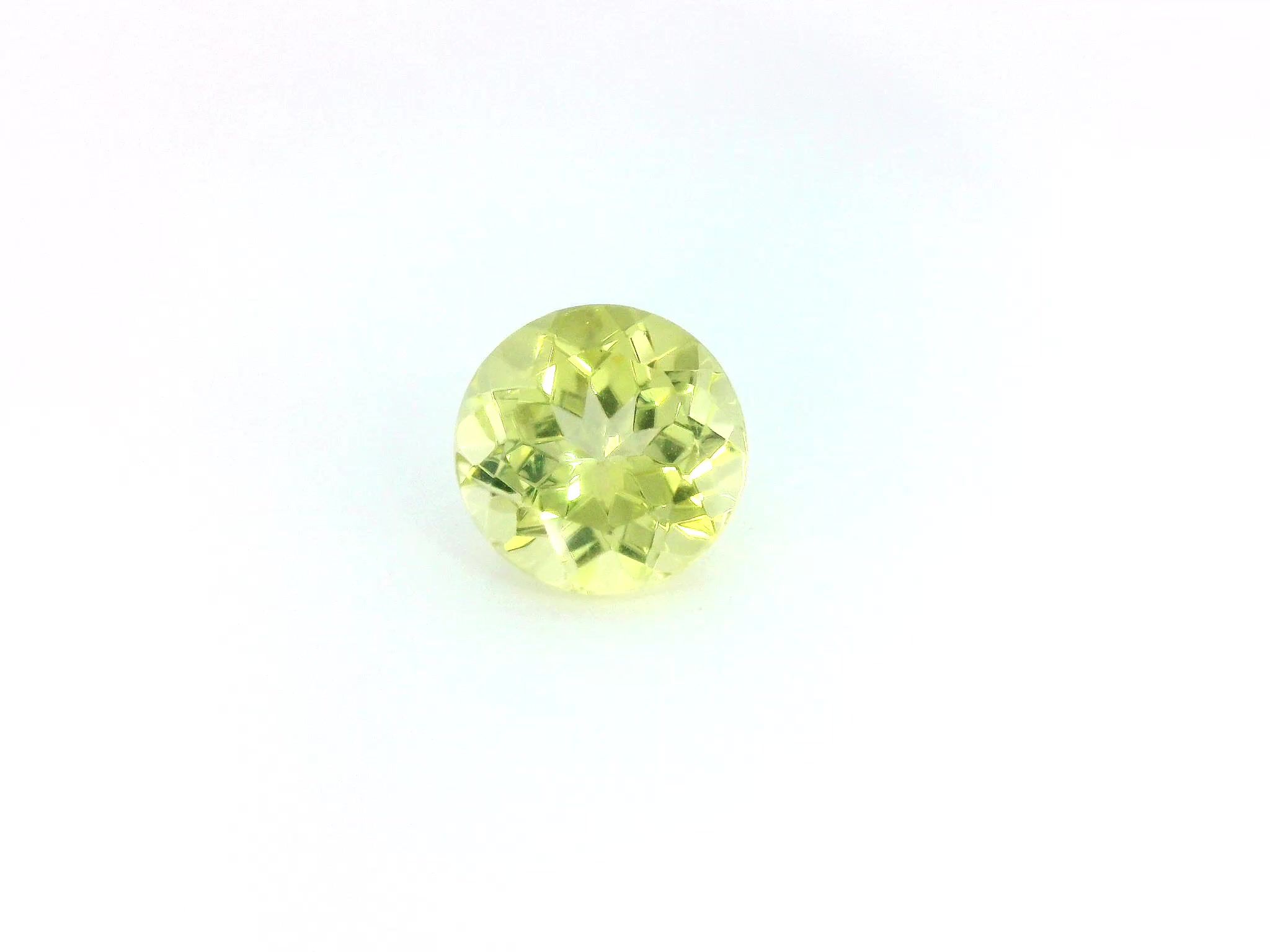 Apatyt 2,28 ct, żółty, szlif okrągły