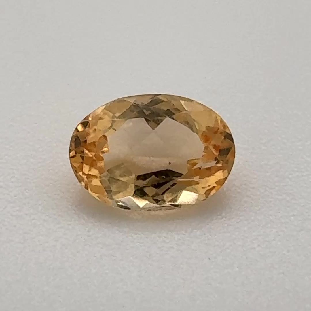 TOPAZ FACETED 0.76ct YELLOW Orangey Yellow MI BRAZIL NONE