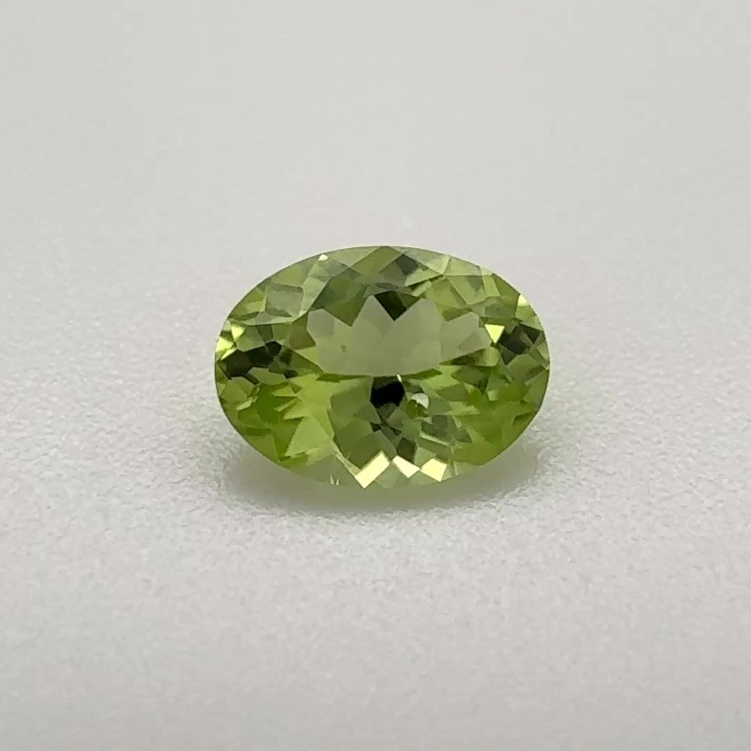 PERIDOT FACETED 0.745ct GREEN Yellowish Green EC BRAZIL NONE