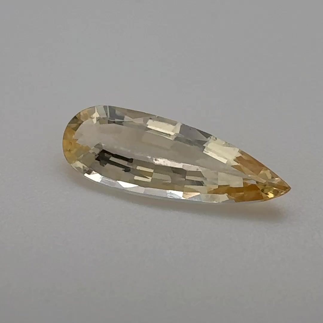 TOPAZ FACETED 1.16ct YELLOW Light Orangey Yellow EC BRAZIL NONE