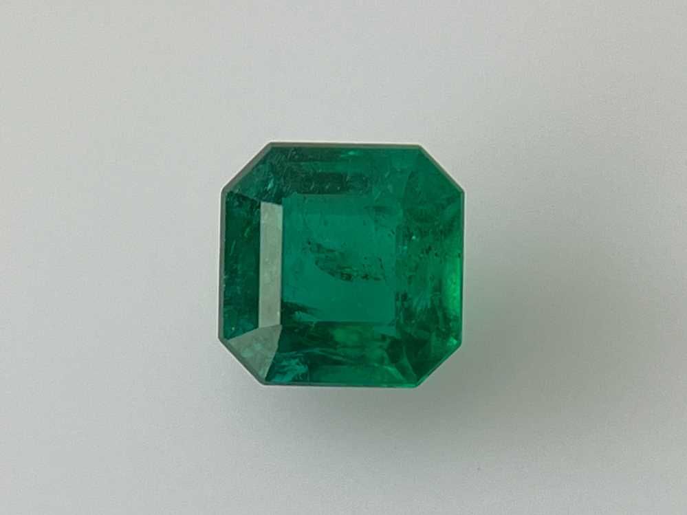 Szmaragd 1,95 ct, zielony, szlif asscher