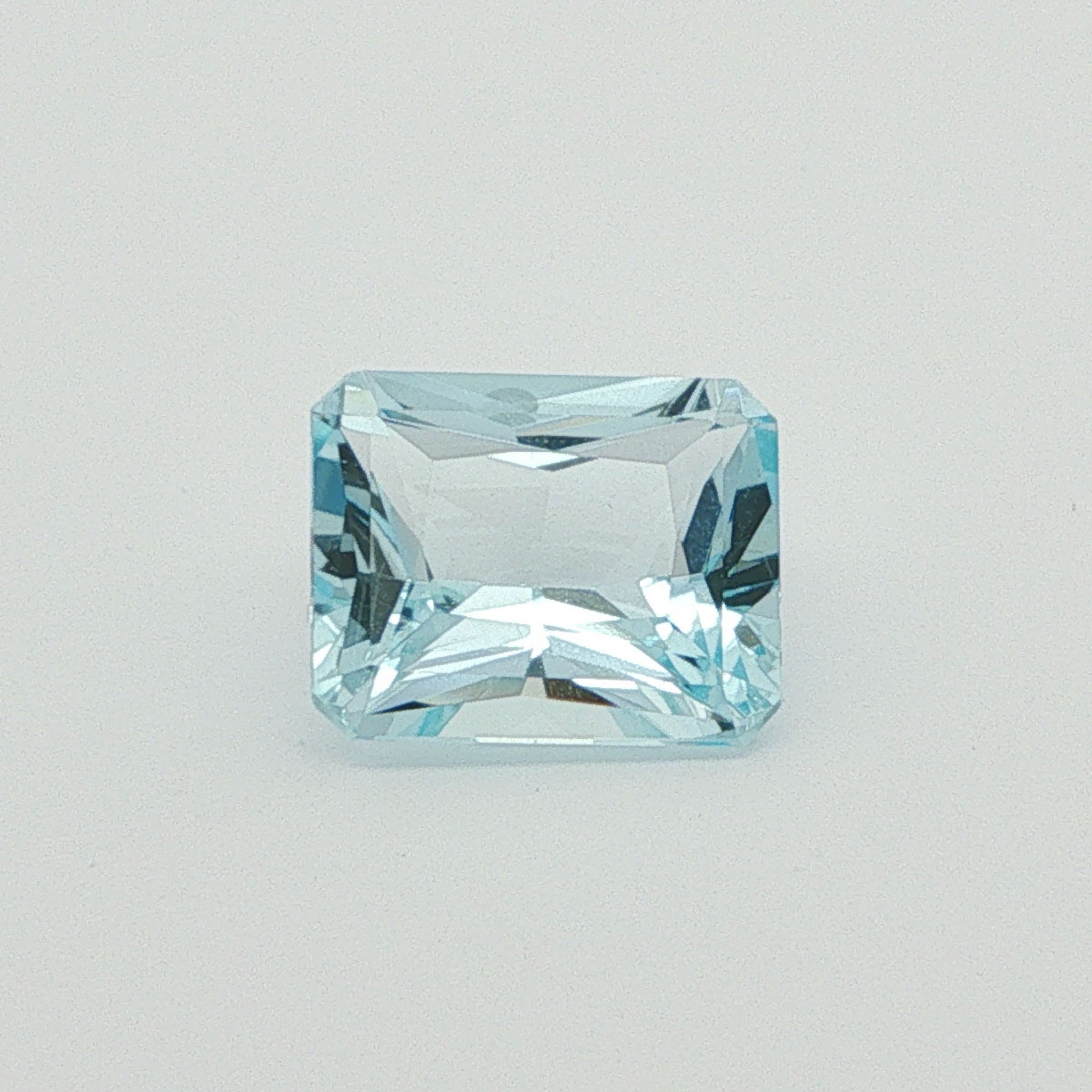 5.02 ct Octagonal aquamarine