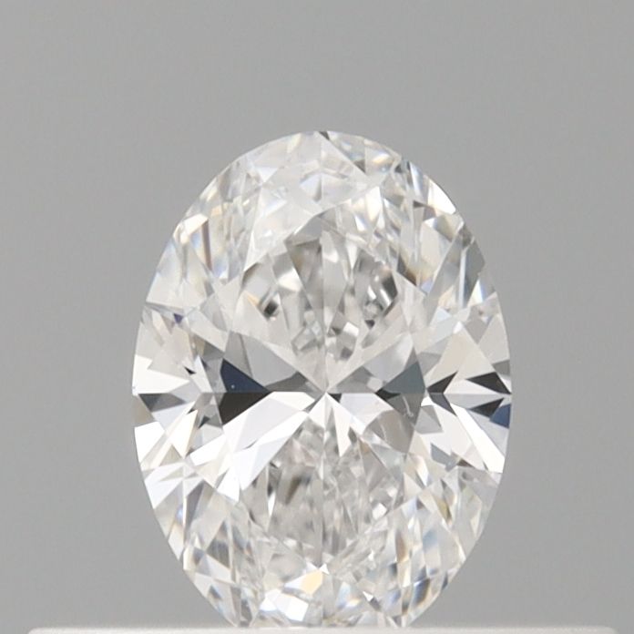 Prírodný diamant oval,...