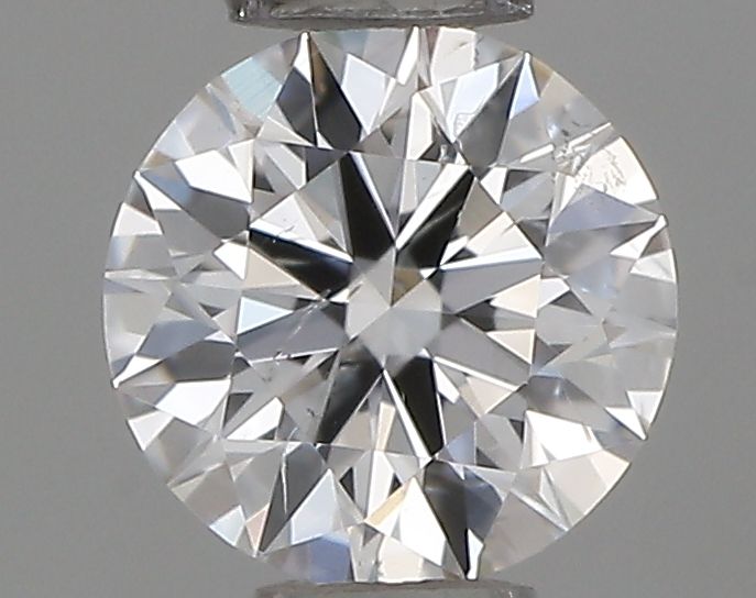 Prírodný diamant okrúhly...