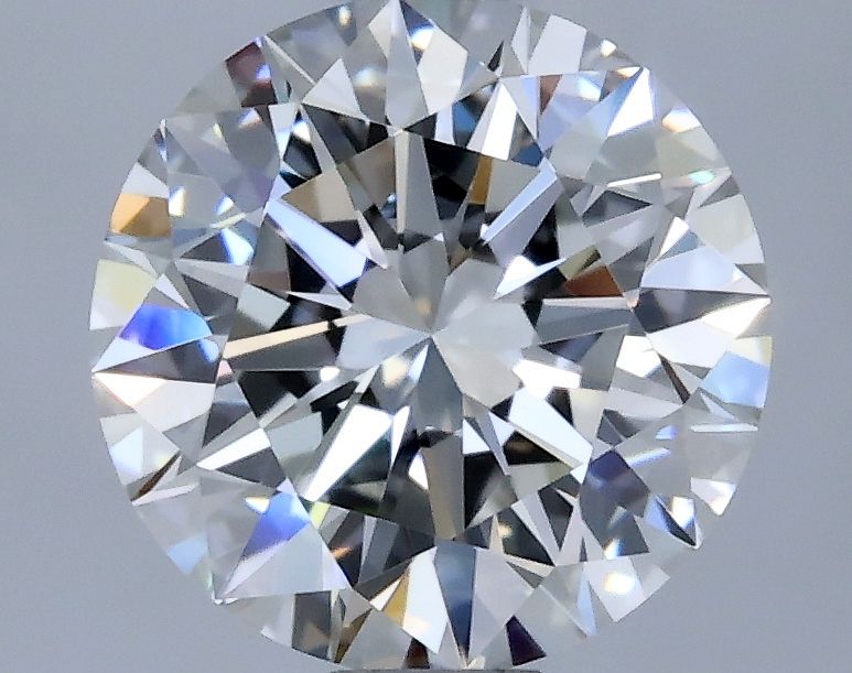 Prírodný diamant okrúhly...