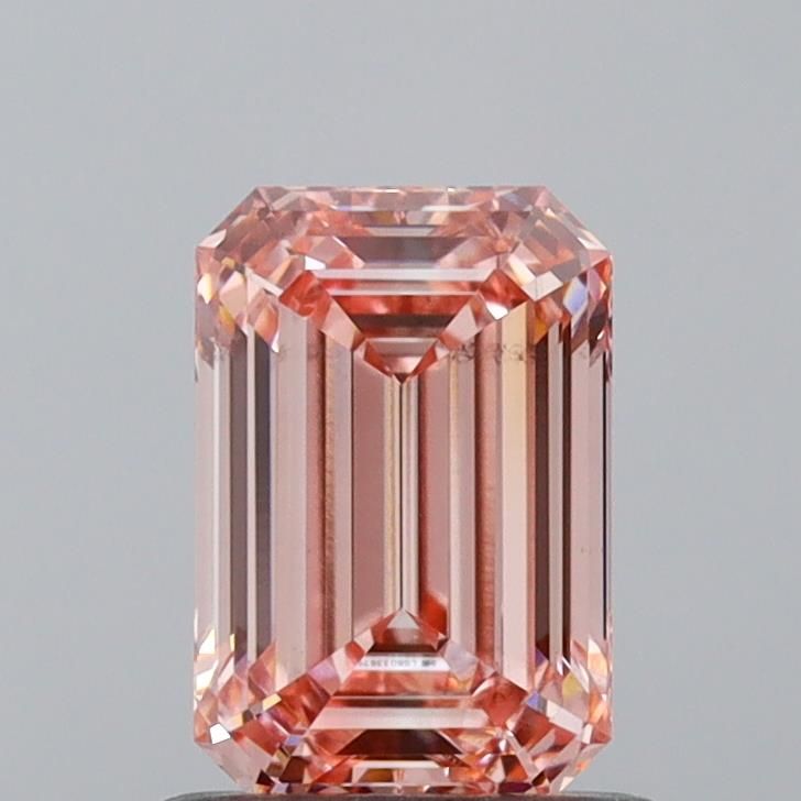 0.9 CT Fancy Intense Pink EMERALD